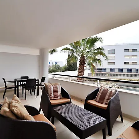 Marina Oasis Apartment *